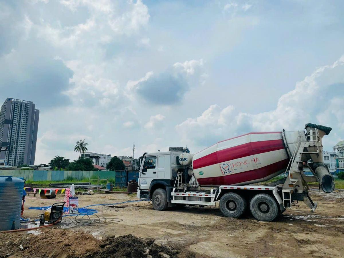 Tiến độ tháng 11/2023 Picity Sky Park