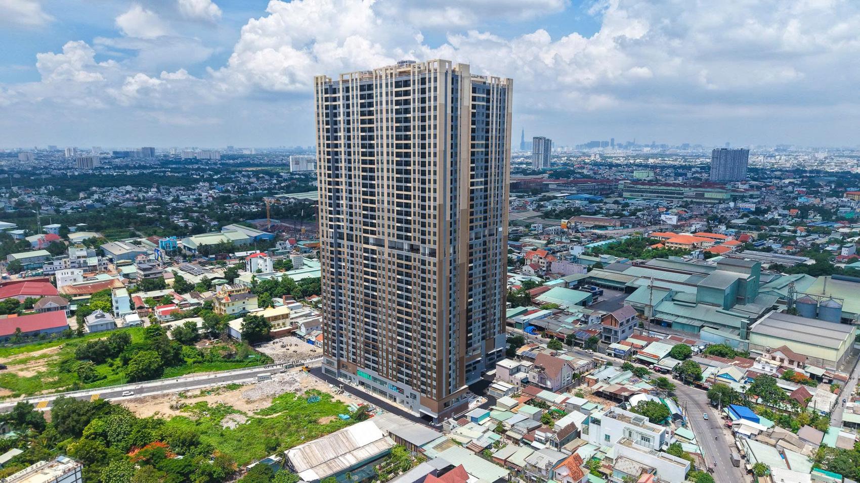 tien do thuc te at sky garden 1