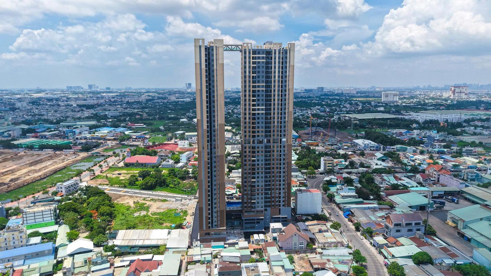 tien do thuc te at sky garden 3