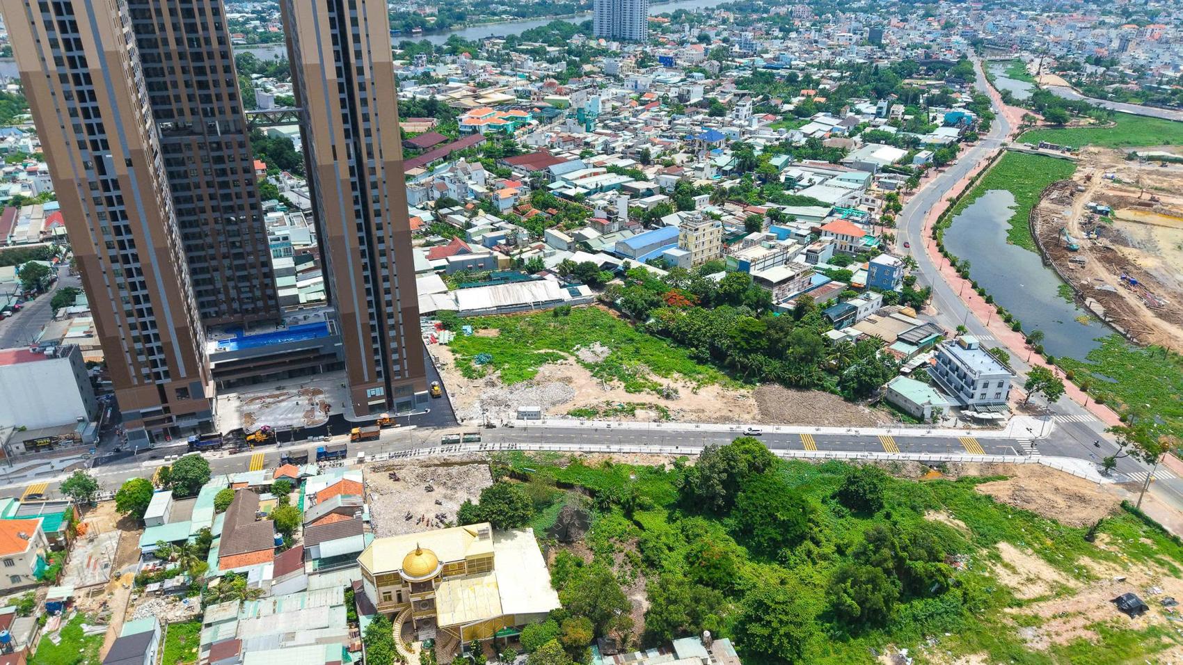 tien do thuc te at sky garden 5