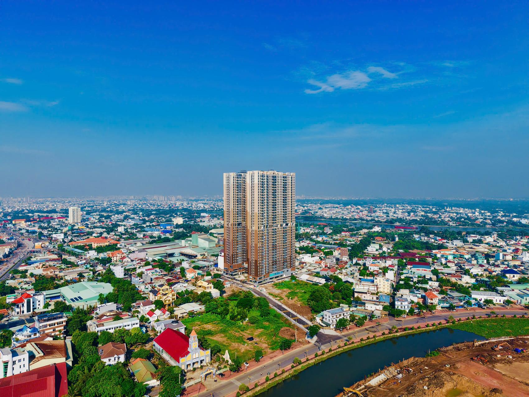 tien do thuc te at sky garden 8