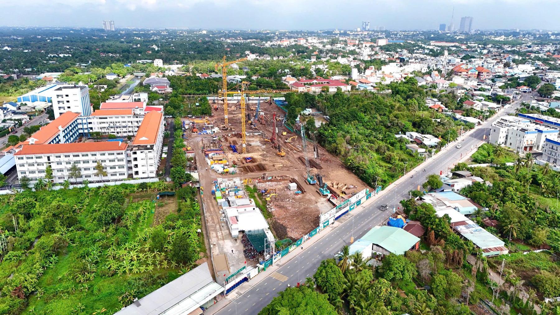 Tiến độ The Emerald Garden View 03.2026