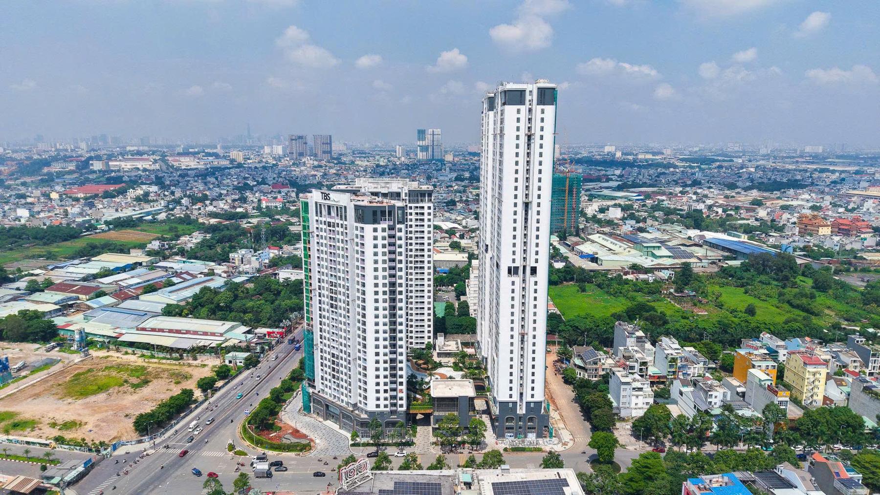 tien do 06 2026 green skyline 12